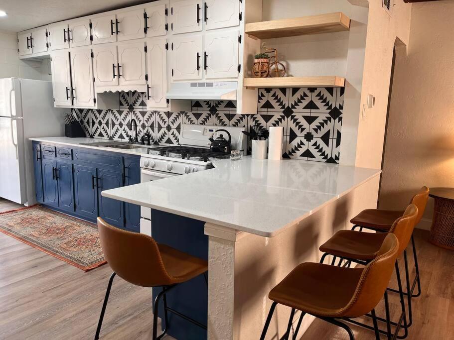 Casa Charleston-3Br-2Bath-Hot Tub-Pet Friendly-No Pet Fees! Villa Albuquerque Buitenkant foto