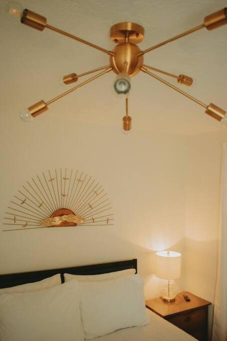 Casa Charleston-3Br-2Bath-Hot Tub-Pet Friendly-No Pet Fees! Villa Albuquerque Buitenkant foto