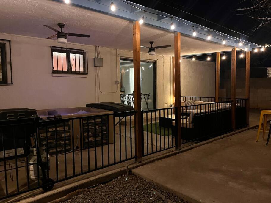 Casa Charleston-3Br-2Bath-Hot Tub-Pet Friendly-No Pet Fees! Villa Albuquerque Buitenkant foto